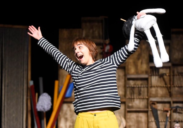 Iñigo Royo - Xake Produkzioak - Topic 005